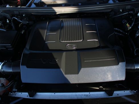 Used 2012 Land Rover Range Rover HSE image 31