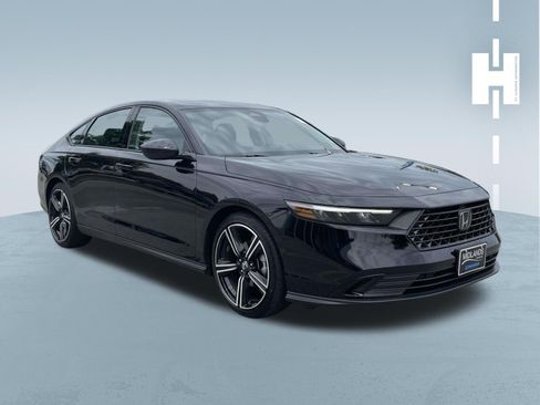 Used 2026 Honda Accord SE image 1