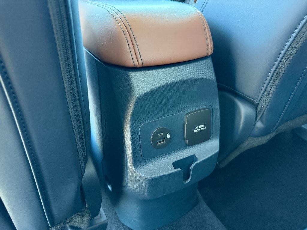 Used 2024 Ford Maverick Lariat AWD/4WD image 34