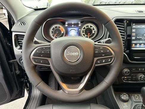 Used 2022 Jeep Cherokee Limited AWD/4WD image 25