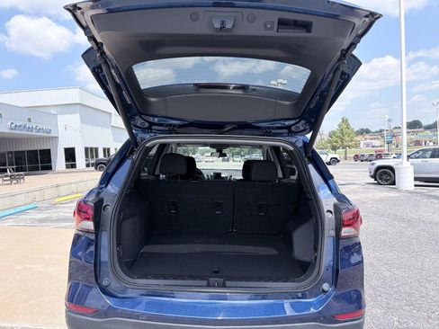 Used 2022 Chevrolet Equinox LT AWD/4WD image 21