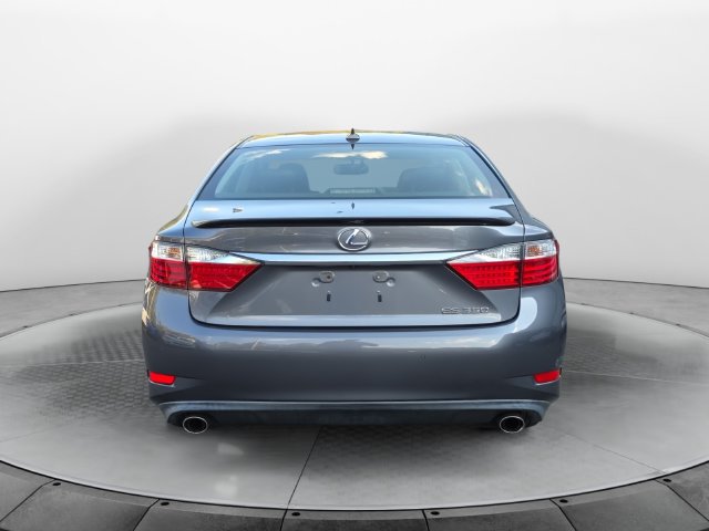 Used 2014 Lexus ES 350 w/ Luxury Package FWD image 4