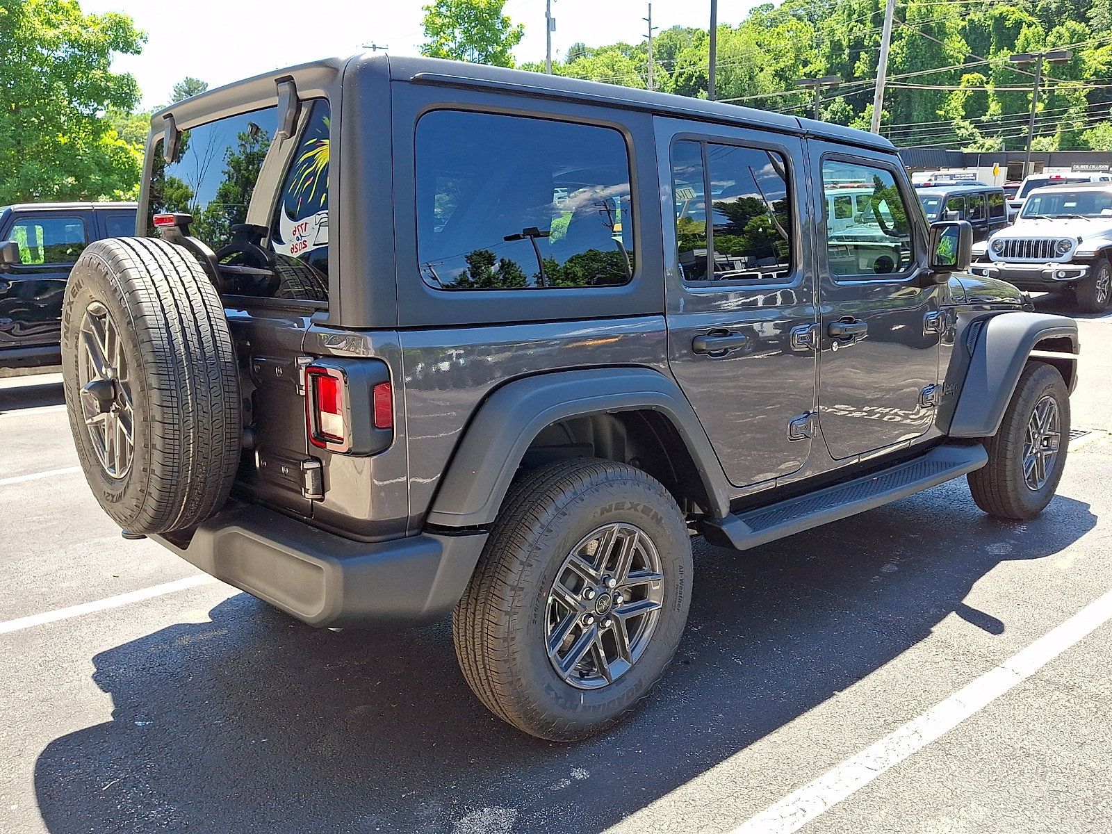New 2026 Jeep Wrangler Unlimited Sport AWD/4WD image 3