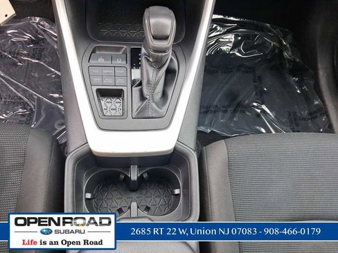 Used 2023 Toyota RAV4 LE AWD/4WD image 25