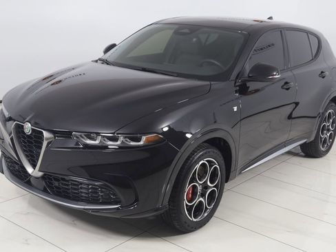 Used 2024 Alfa Romeo Tonale Ti image 24