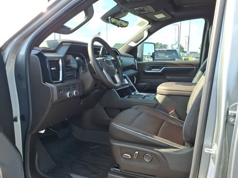 New 2026 GMC Sierra 2500 Denali w/ Denali Reserve Package AWD/4WD image 21