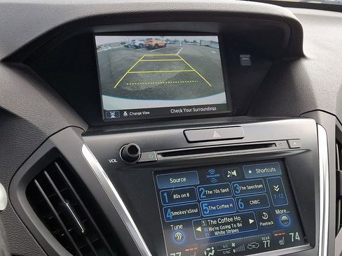 Used 2017 Acura MDX SH-AWD image 4