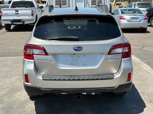 Used 2016 Subaru Outback 2.5i Limited AWD/4WD image 6