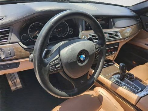 Used 2015 BMW 750i xDrive AWD/4WD image 29