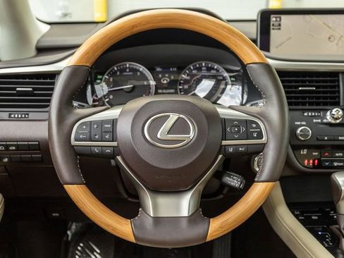 Used 2017 Lexus RX 350 AWD image 8