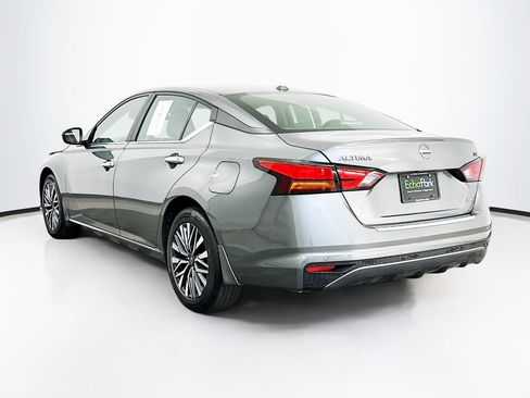 Used 2023 Nissan Altima 2.5 SV image 5