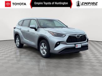 Used 2025 Toyota Highlander LE AWD/4WD 360° Tour