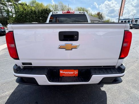 Used 2020 Chevrolet Colorado LT w/ Safety Package image 6