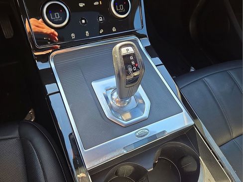 Used 2023 Land Rover Range Rover Evoque SE image 27