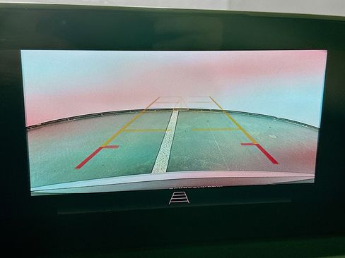 Used 2025 Buick Envista Sport Touring image 21