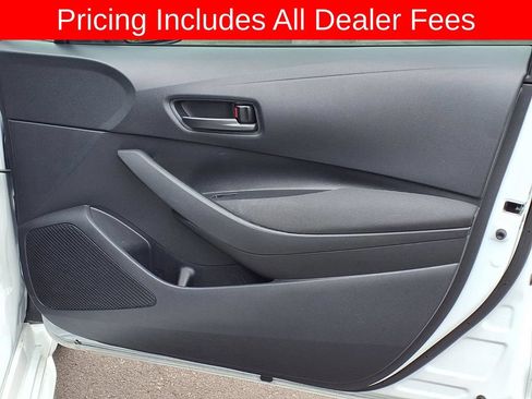 Used 2024 Toyota Corolla LE FWD image 11