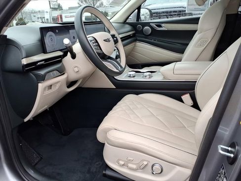 Used 2025 Genesis GV80 3.5T Prestige image 14