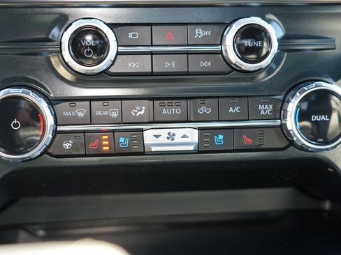 Used 2025 Ford F150 Lariat w/ Equipment Group 501A Mid AWD/4WD image 32