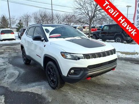 Certified 2023 Jeep Compass Trailhawk image 3