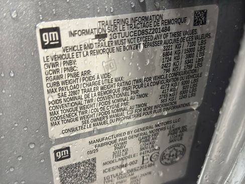 Used 2025 GMC Sierra 1500 Elevation image 37