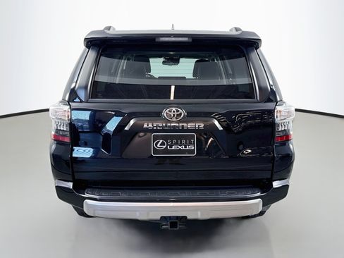 Used 2023 Toyota 4Runner TRD Off-Road Premium w/ Moonroof Package AWD/4WD image 6
