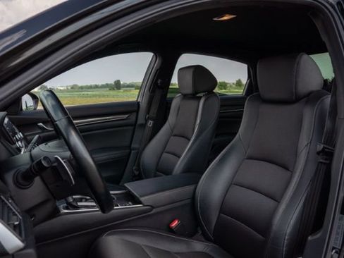 Used 2020 Honda Accord Sport image 14