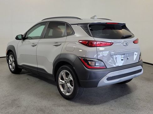 Used 2023 Hyundai Kona SEL FWD image 5
