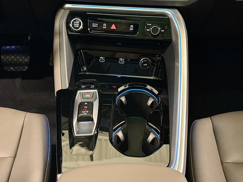 Certified 2025 Audi Q5 Premium w/ Premium Plus AWD/4WD image 13