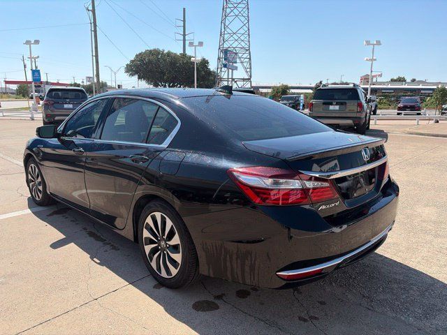Used 2017 Honda Accord EX-L image 4