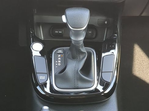 Used 2025 Kia Soul S FWD image 15