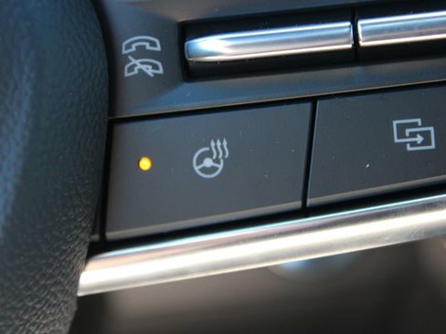 New 2026 Chevrolet Traverse LT w/ Midnight/Sport Edition FWD image 39