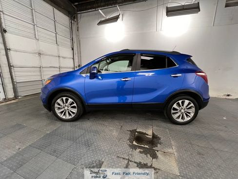 Used 2017 Buick Encore Preferred FWD image 4