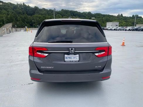 Certified 2022 Honda Odyssey Elite image 11