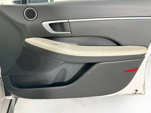 Used 2024 Hyundai Sonata SEL FWD image 30