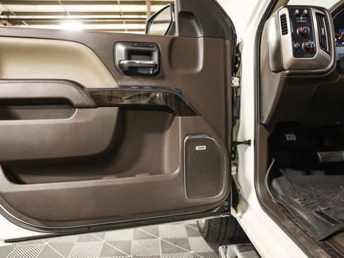 Used 2015 GMC Sierra 1500 Denali w/ Driver Alert Package image 27