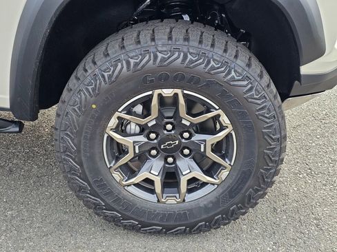 New 2026 Chevrolet Colorado ZR2 w/ Technology Package image 31