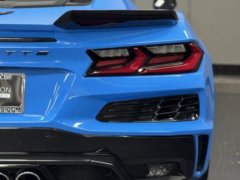 Used 2024 Chevrolet Corvette Z06 image 15