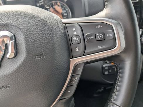Used 2024 RAM 2500 Big Horn w/ Night Edition AWD/4WD image 24