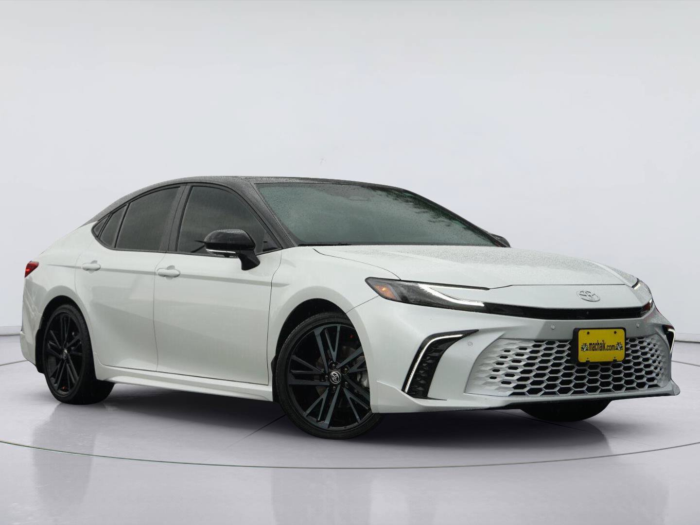 Used 2026 Toyota Camry XSE w/ Premium Plus Package FWD image 2
