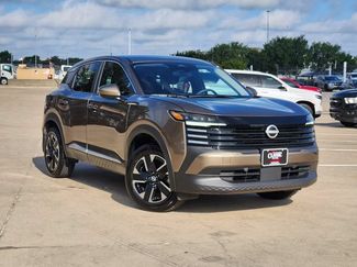 Used 2025 Nissan Kicks SV AWD/4WD video 2
