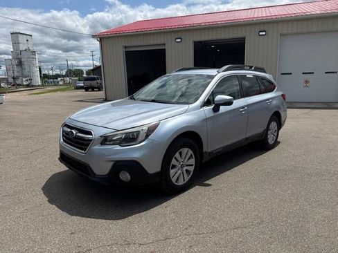 Used 2018 Subaru Outback 2.5i Premium AWD/4WD image 7
