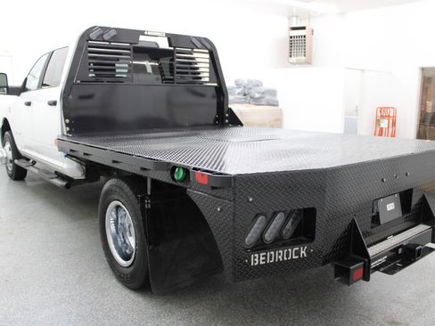 Used 2024 RAM 3500 SLT w/ Quick Order Package 2YG SLT image 6