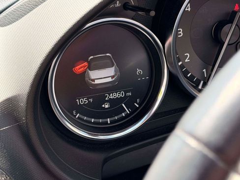 Used 2023 MAZDA MX-5 Miata Grand Touring RWD image 16