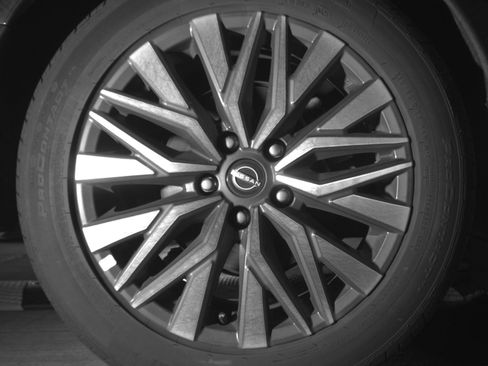 Used 2025 Nissan Altima 2.5 SV image 15