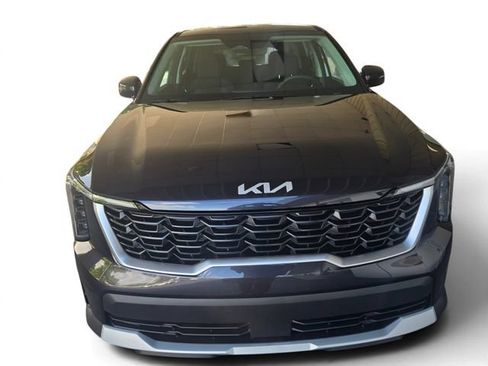 New 2026 Kia Sorento LX FWD image 9