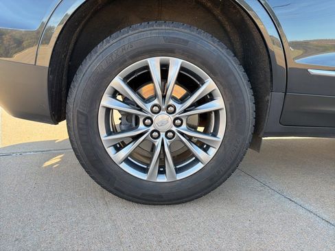 Used 2021 Cadillac XT5 Premium Luxury w/ LPO, Floor Liner Package image 14