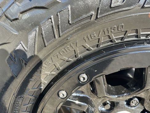 Used 2022 Ford Bronco 4-Door image 13