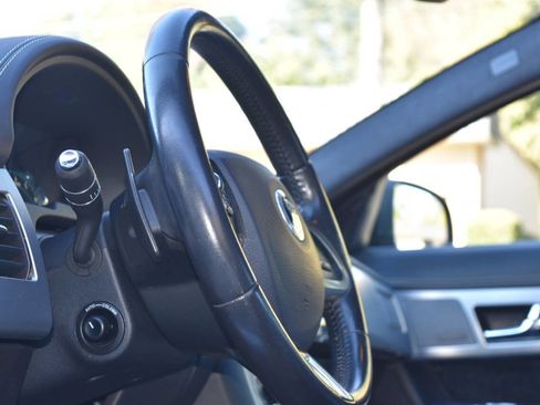 Used 2013 Jaguar XF 3.0 image 39