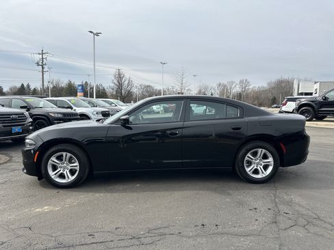 Used 2022 Dodge Charger SXT image 7