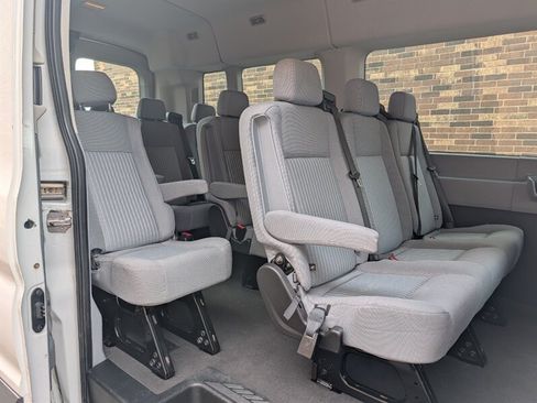 Used 2016 Ford Transit 350 XLT RWD image 27